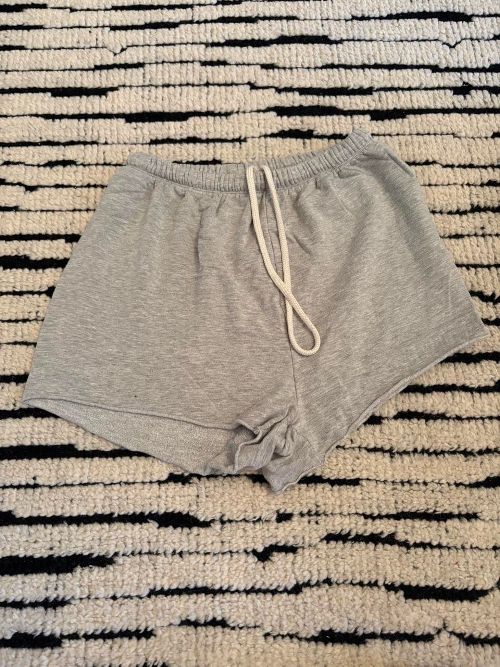 Women's Light Gray Athletic Drawstring Lounge Shorts